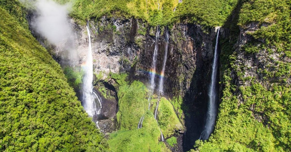 Le Trou de Fer dans la forêt de Bélouve, gouffre de plus de 300 m avec plusieurs cascades