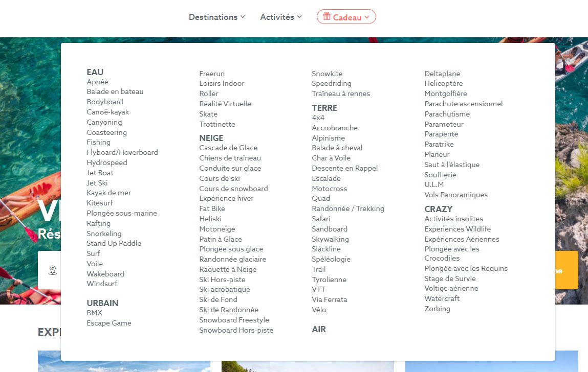 Menu déroulant Activités sur Manawa, cinq familles EAU, URBAIN, NEIGE, TERRE, AIR et CRAZY avec toutes les disciplines listées en sous-rubriques